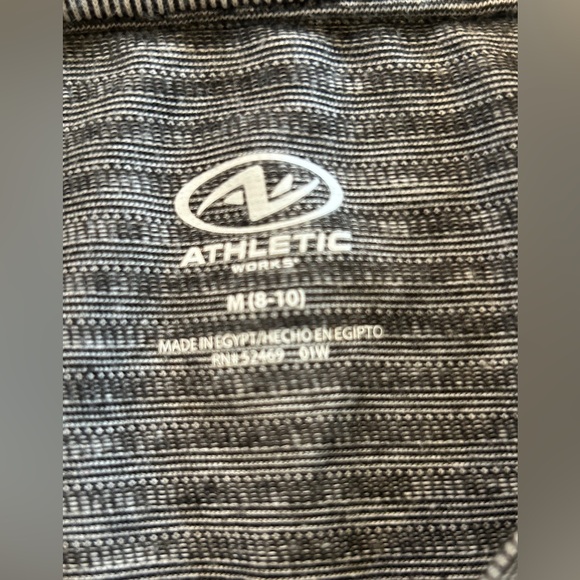 * ๐ค๐ฐ๐ค 3/$10.00 budle item ๐ค๐ฐ๐ค Athletic Works tank-top - Picture 2 of 5